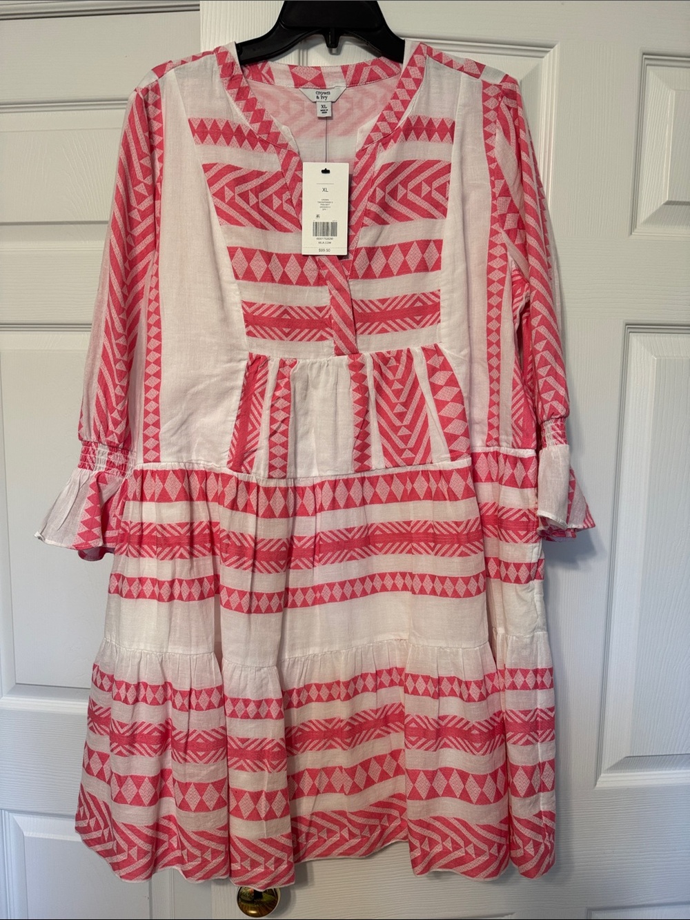 crown & ivy Pink and White Geometric Tiered Cotton Dress